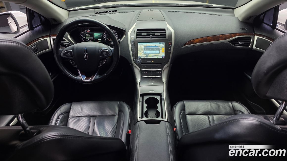 Lincoln MKZ 2015