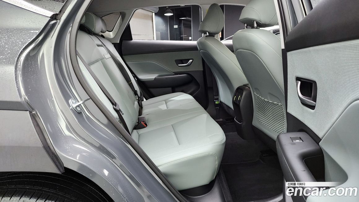 Hyundai Kona 2025