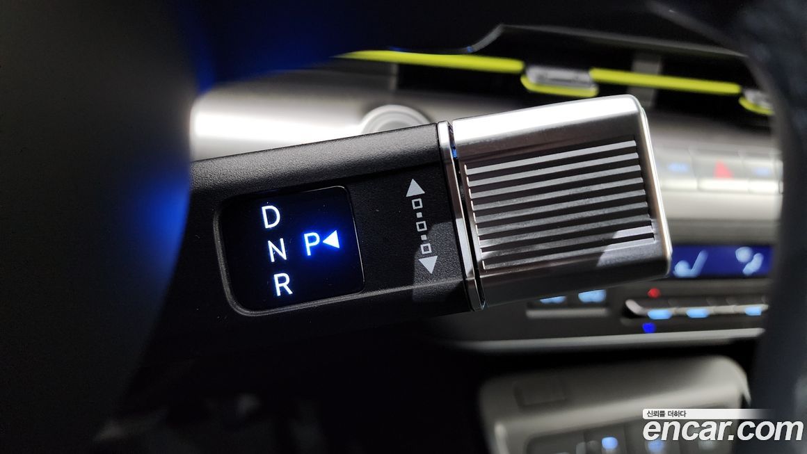 Hyundai Kona 2025