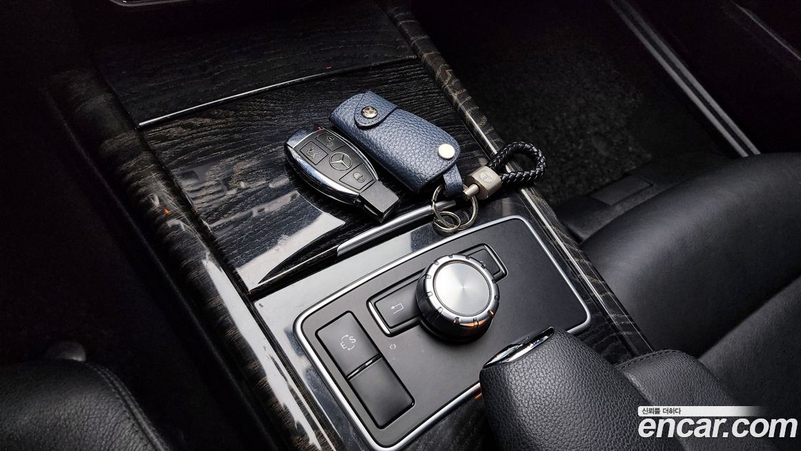 Mercedes-Benz E-Class 2013