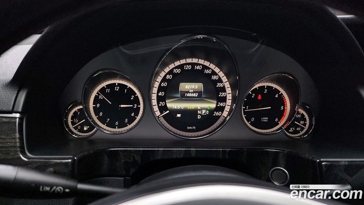 Mercedes-Benz E-Class 2013