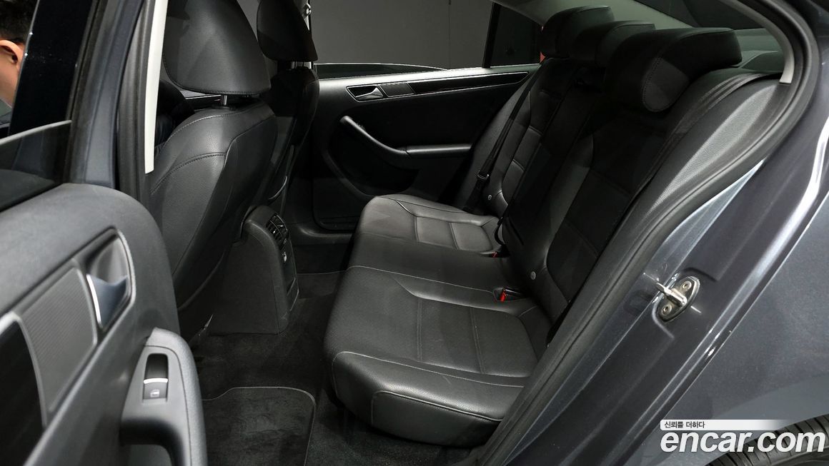 Volkswagen Jetta 2015