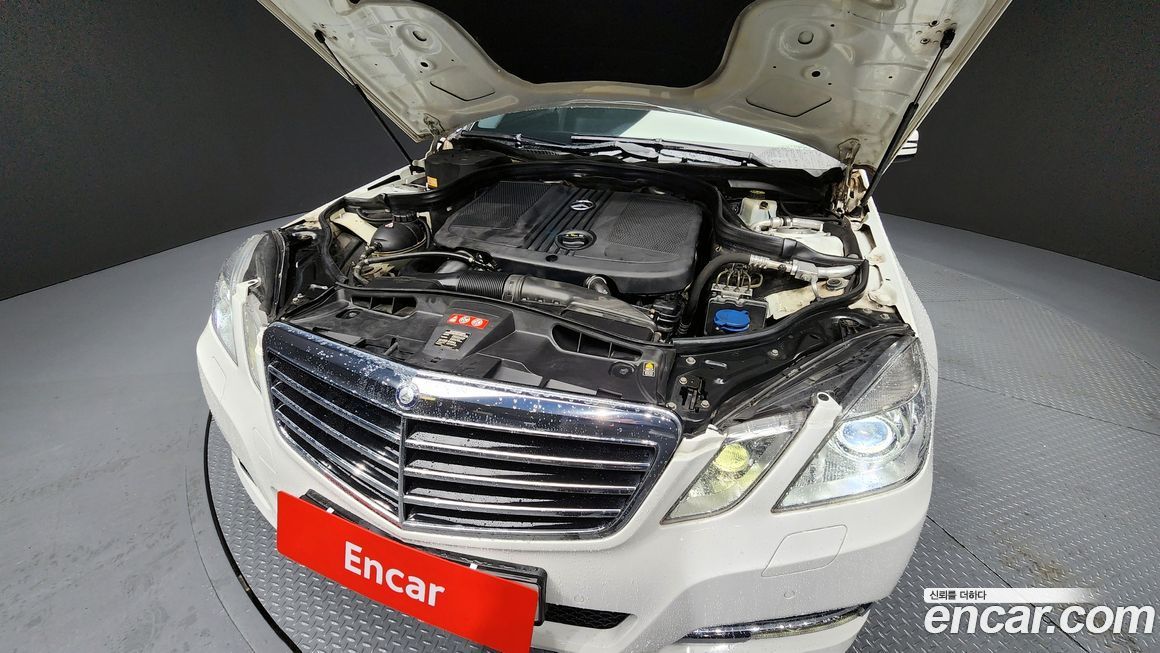 Mercedes-Benz E-Class 2013