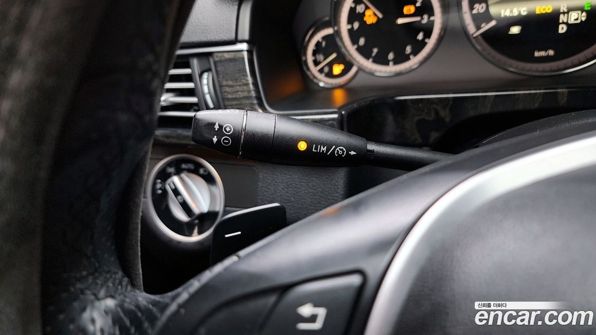 Mercedes-Benz E-Class 2013