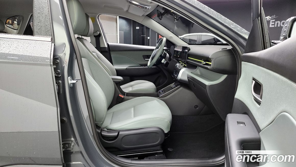 Hyundai Kona 2025