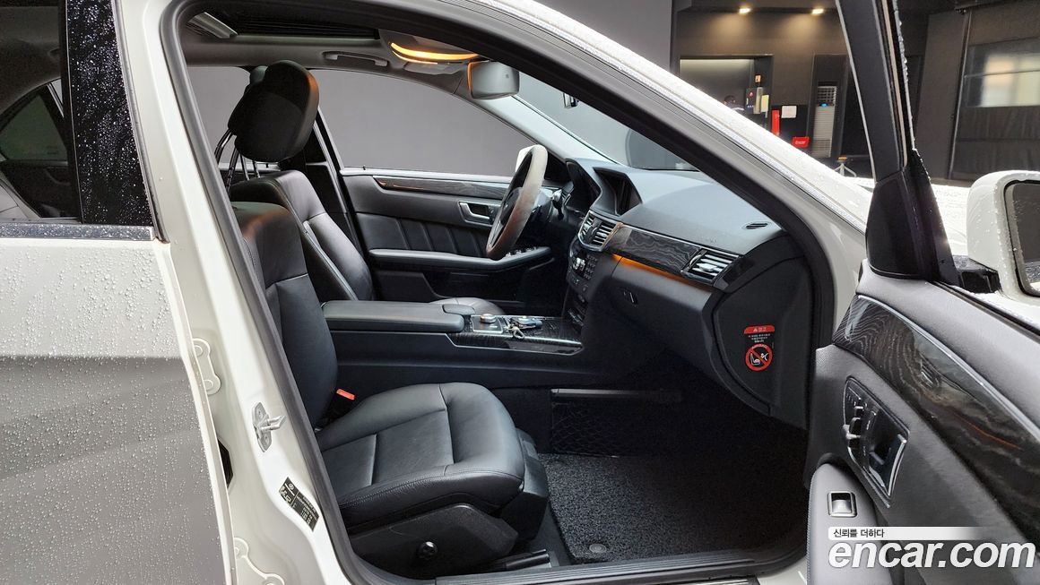 Mercedes-Benz E-Class 2013