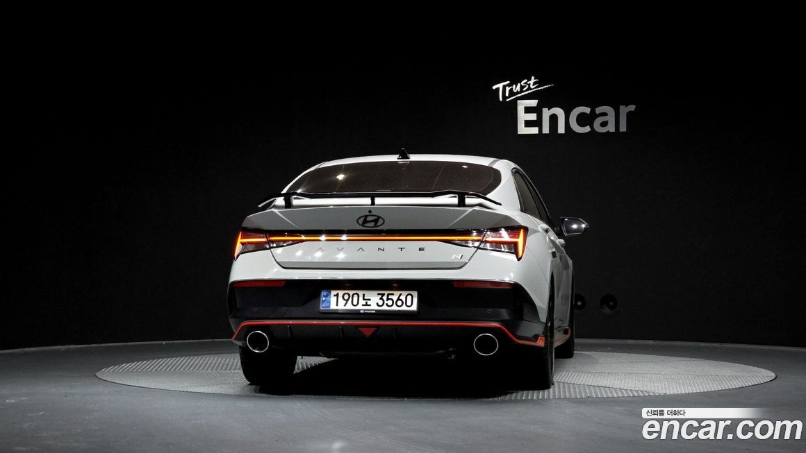 Hyundai AVANTE 2024