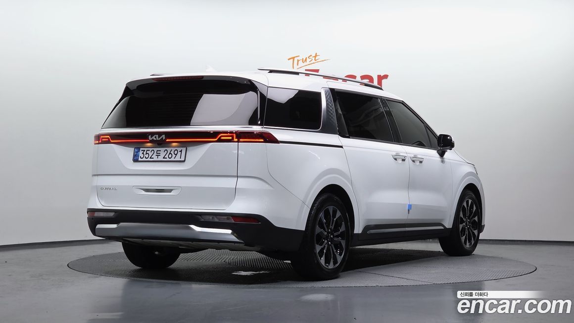 Kia Canival 2021
