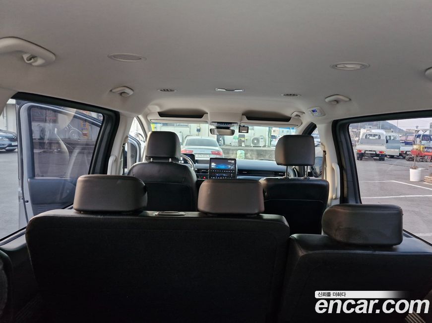 Hyundai Staria 2023