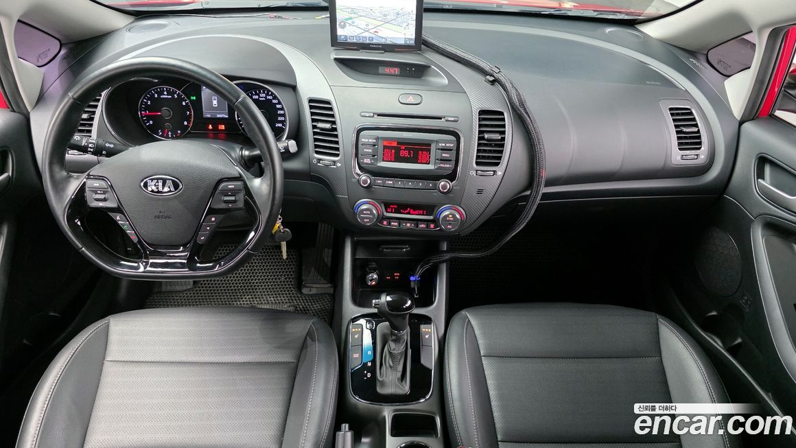 Kia K3 2016