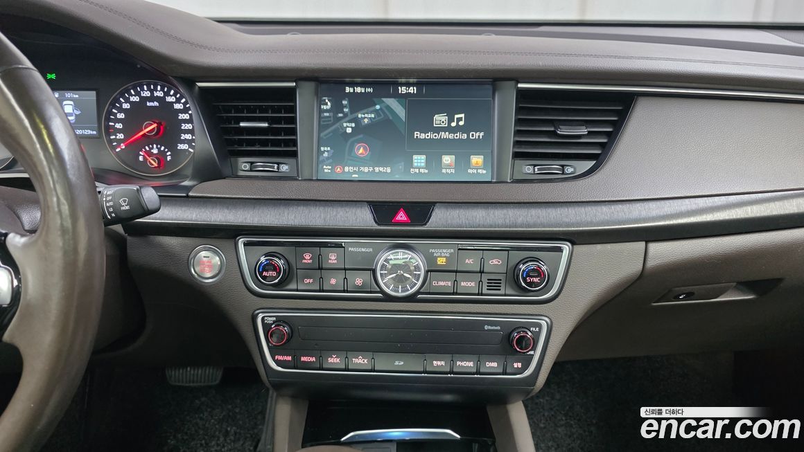 Kia K7 2016
