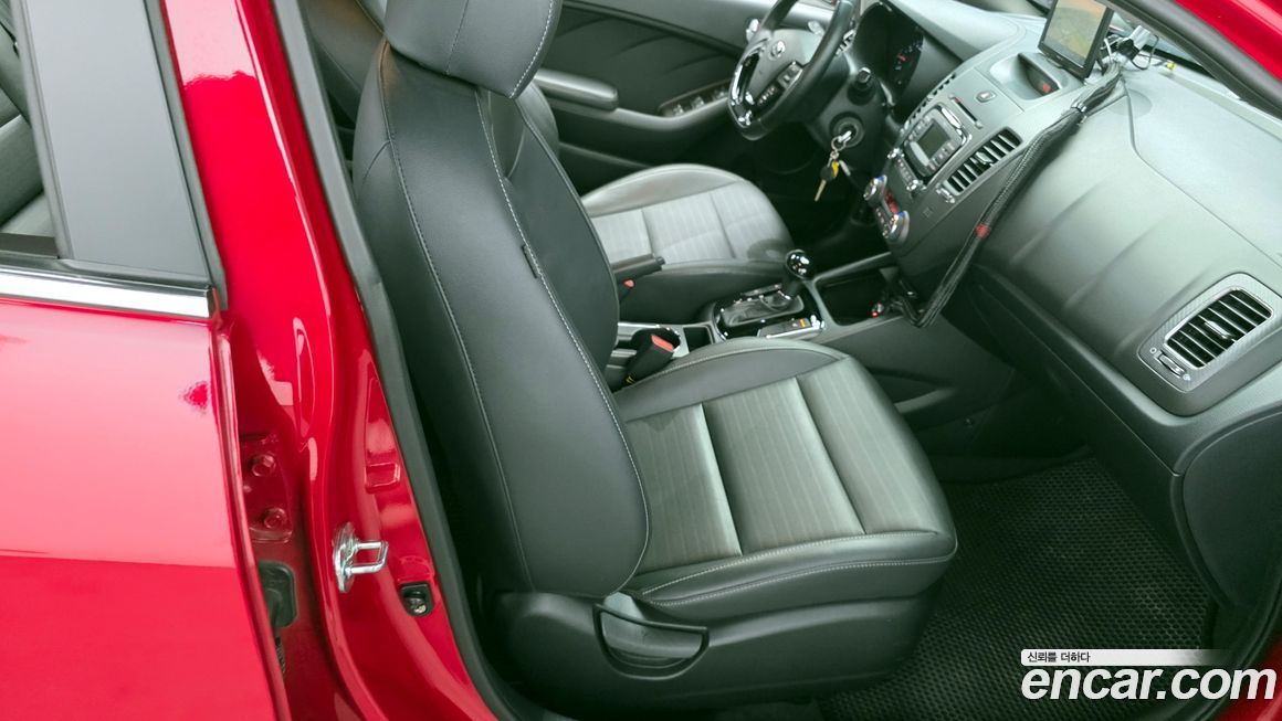 Kia K3 2016