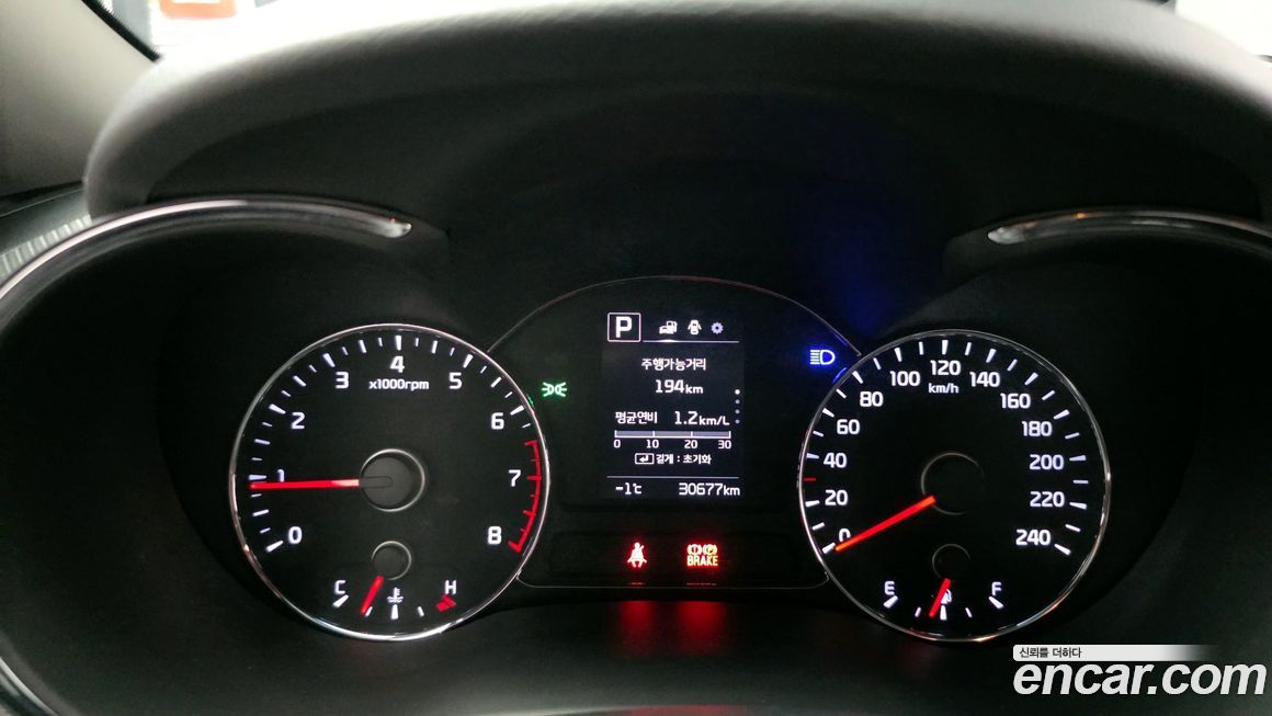 Kia K3 2016