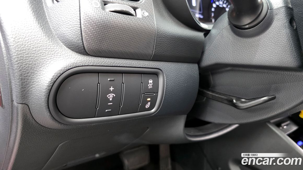 Kia K3 2016