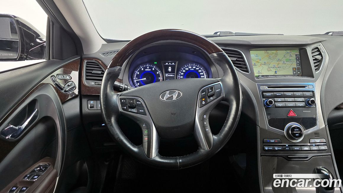 Hyundai Grandeur 2016