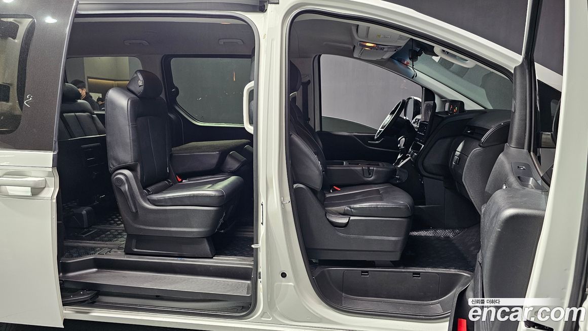 Hyundai Staria 2023