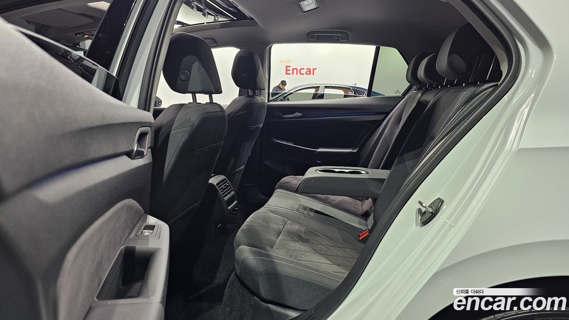 Volkswagen Golf 2023