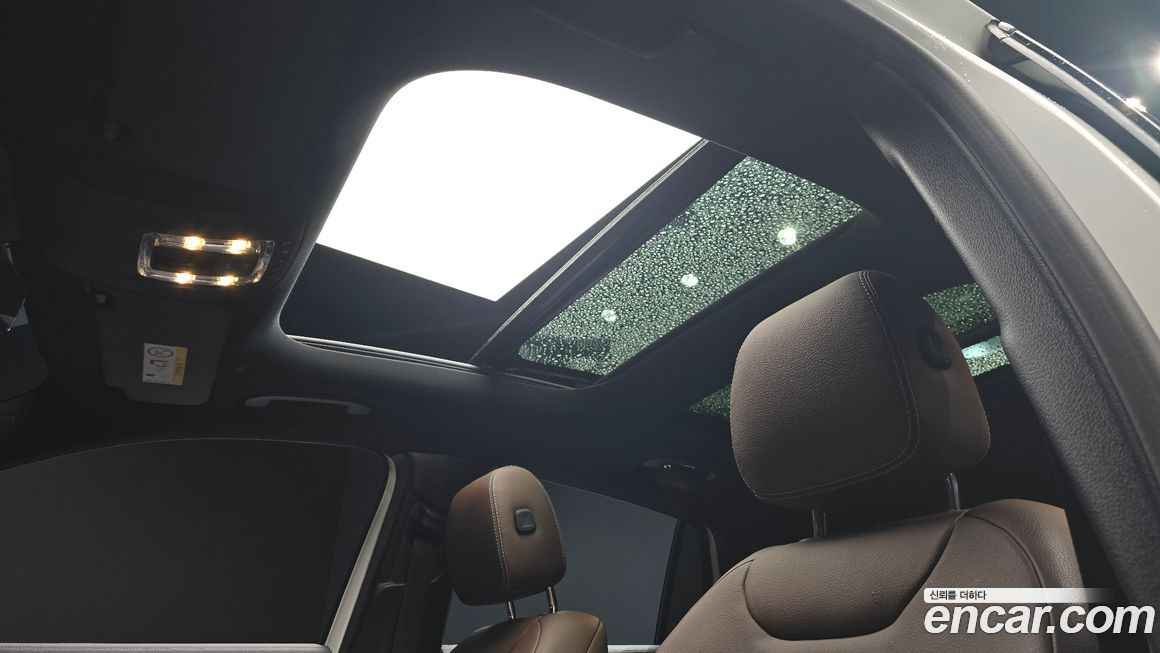 Mercedes-Benz GLA-Class 2021