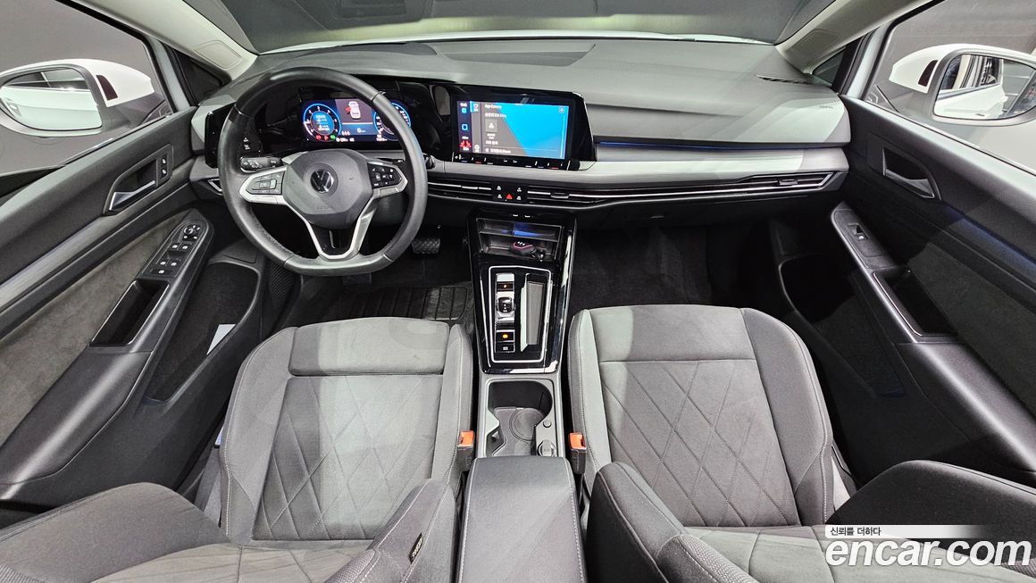 Volkswagen Golf 2023