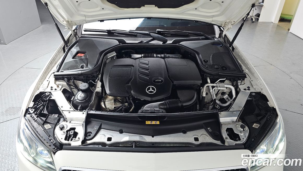 Mercedes-Benz E-Class 2017