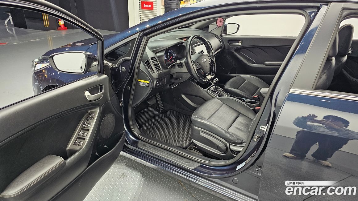 Kia K3 2017