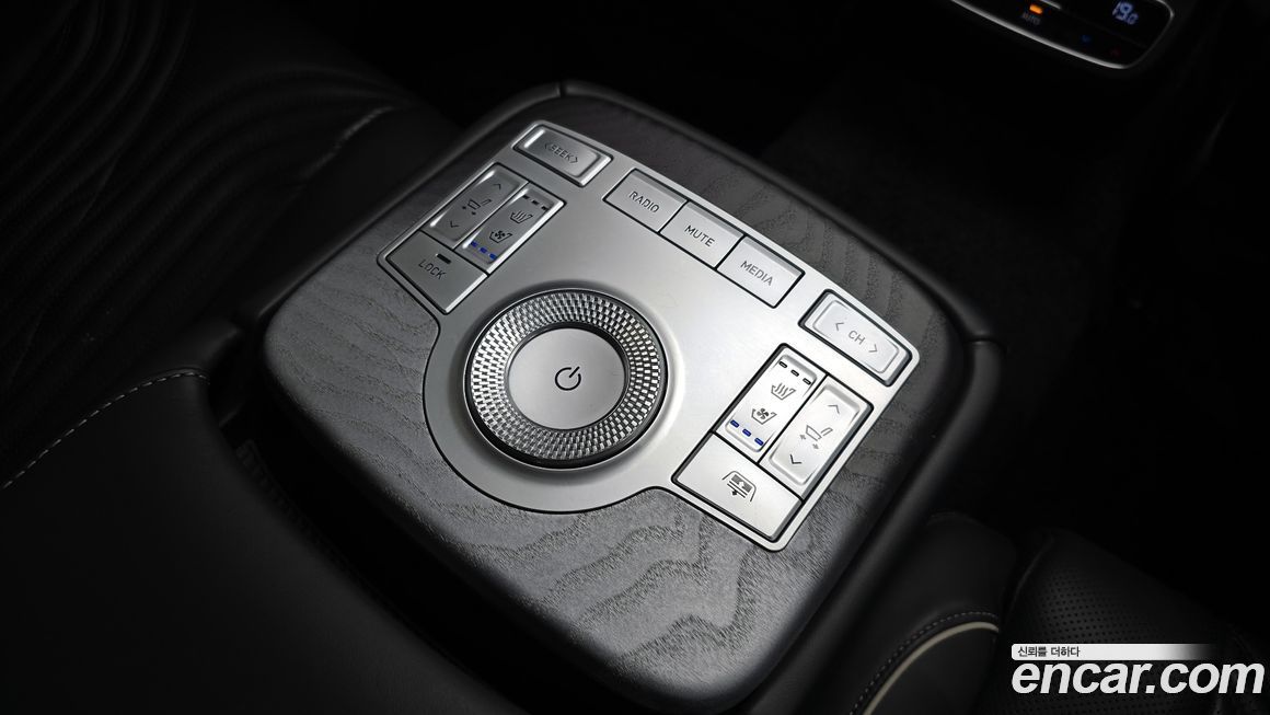 Genesis G80 2021