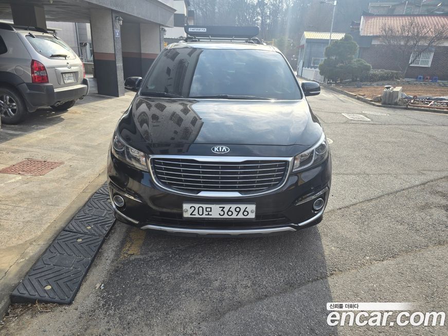 Kia Canival 2015