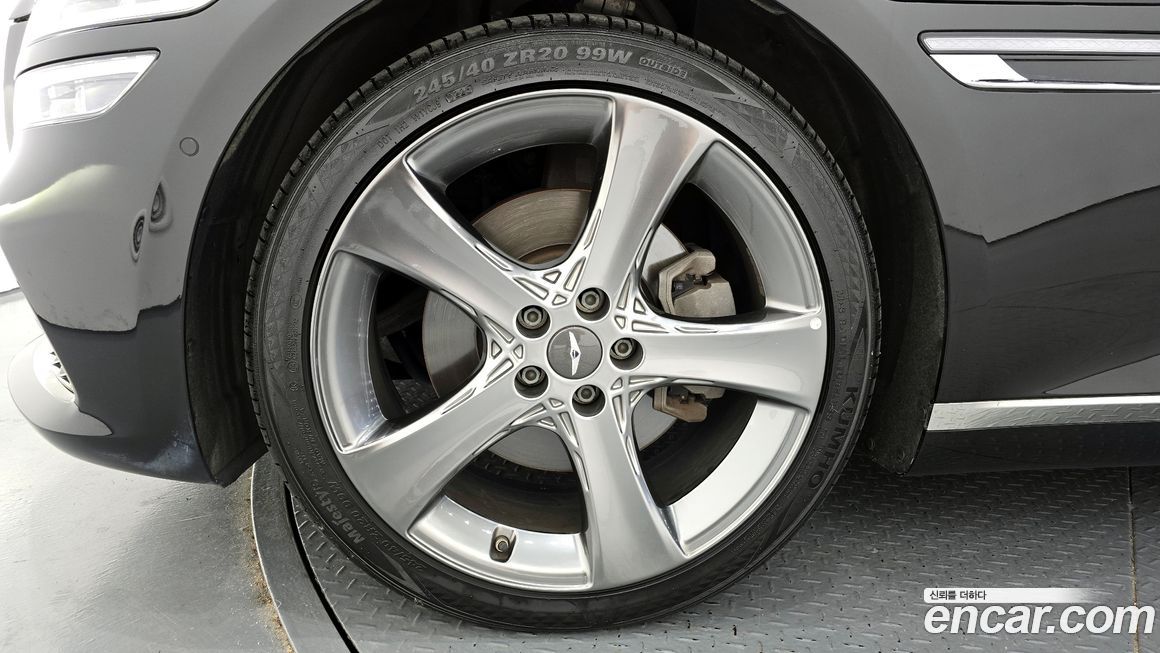 Genesis G80 2021