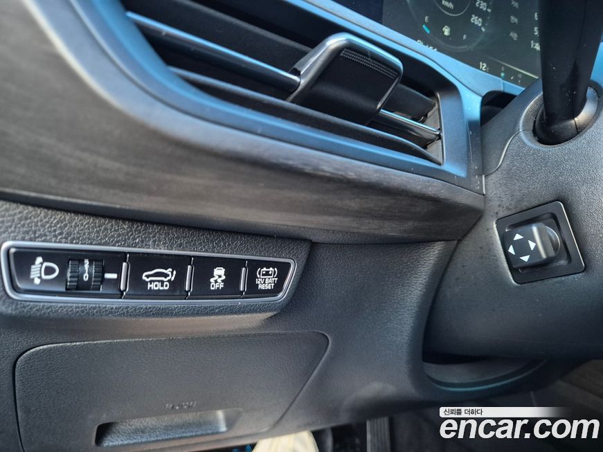 Kia K8 2023