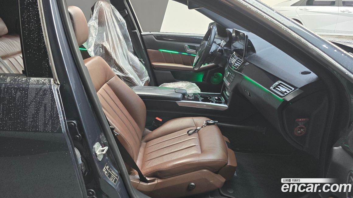 Mercedes-Benz E-Class 2016