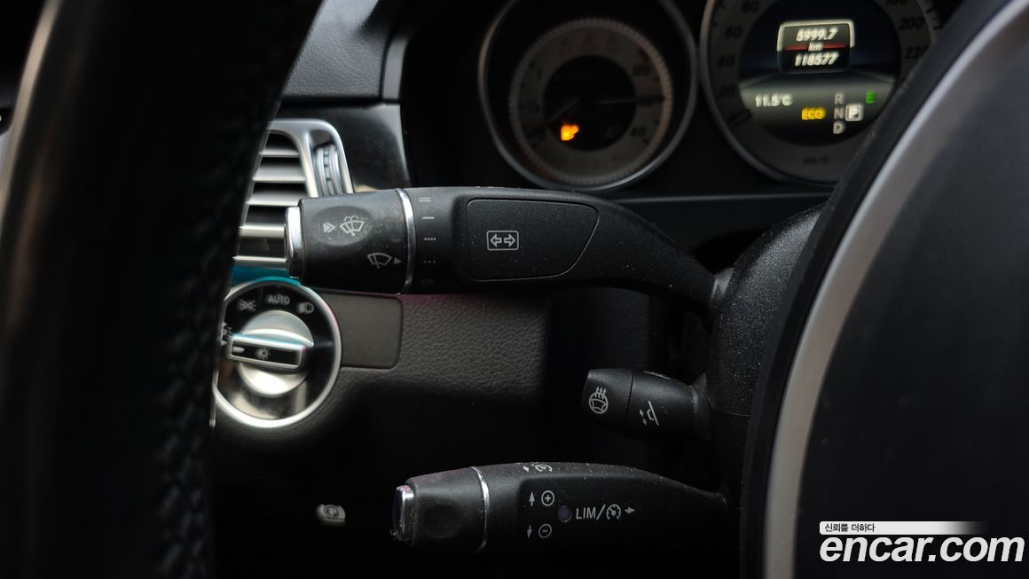Mercedes-Benz E-Class 2016