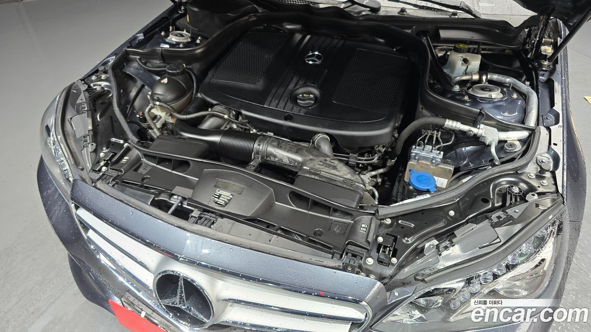 Mercedes-Benz E-Class 2016