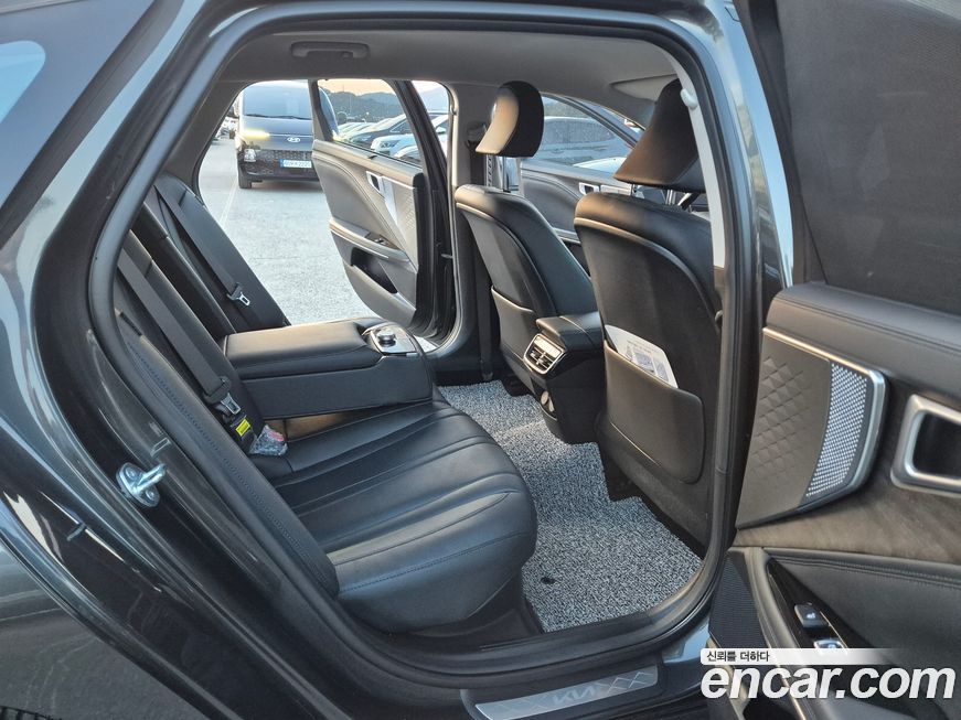 Kia K8 2023