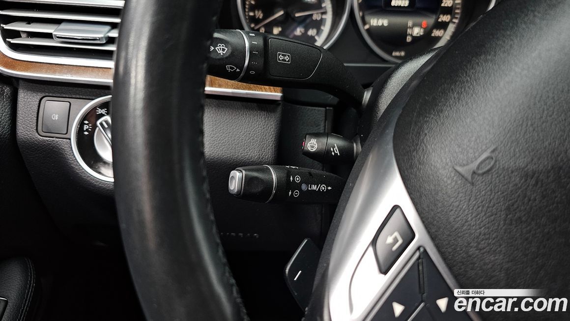 Mercedes-Benz E-Class 2016