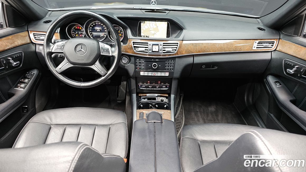 Mercedes-Benz E-Class 2016