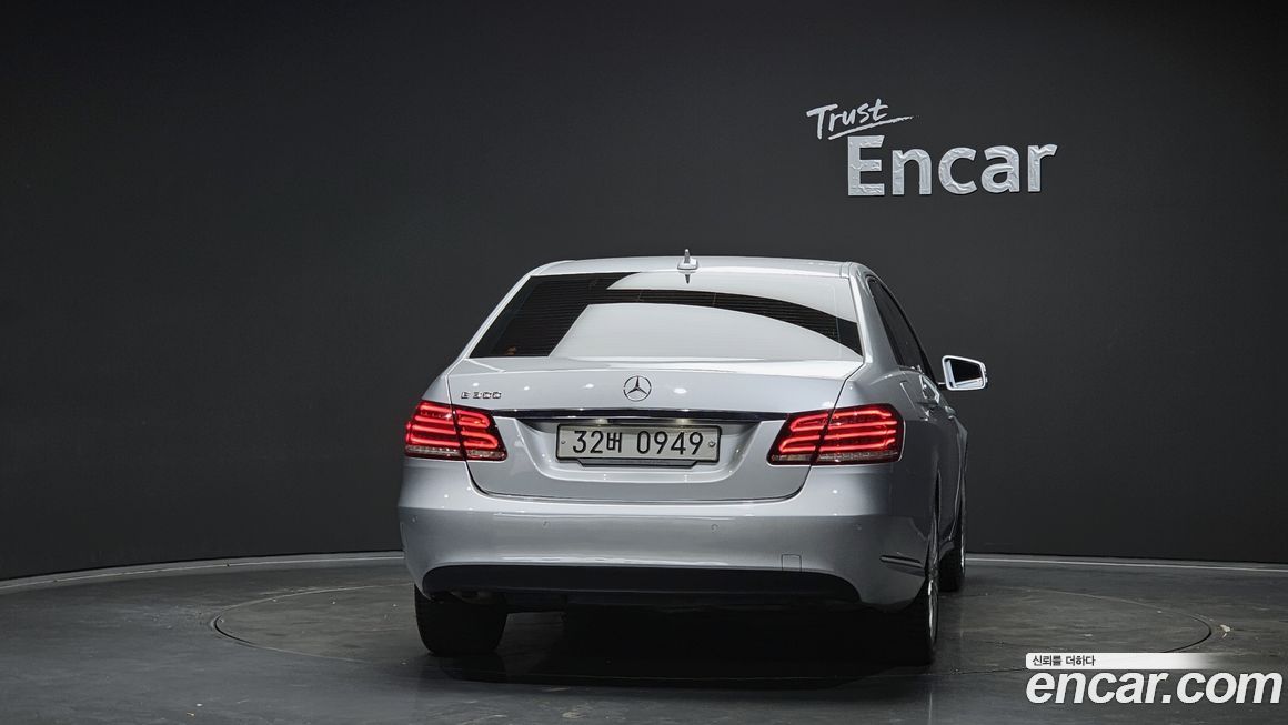 Mercedes-Benz E-Class 2016
