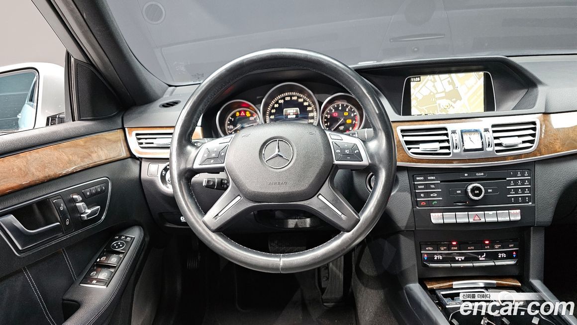 Mercedes-Benz E-Class 2016