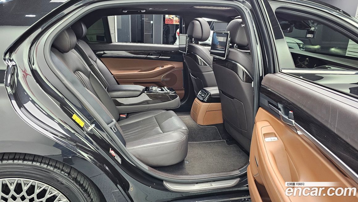 Genesis G90 2019