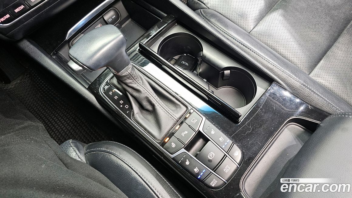 Kia K7 2016