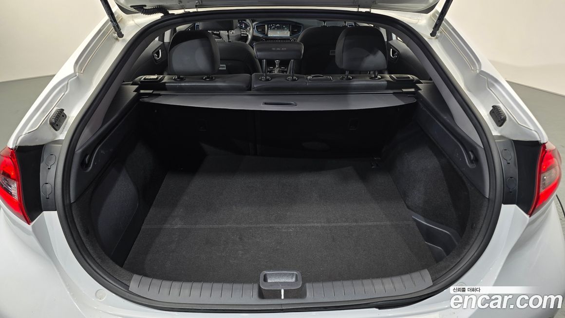 Hyundai Ioniq 2019