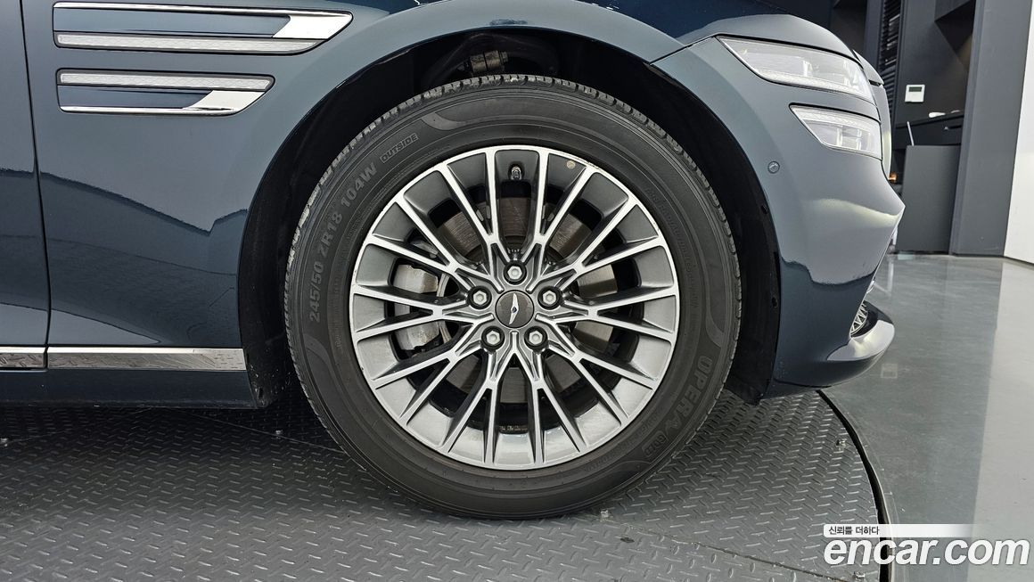Genesis G80 2022