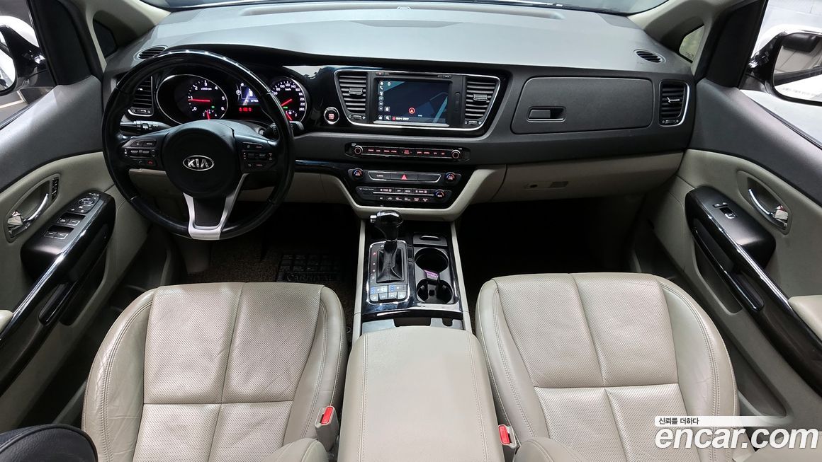 Kia Canival 2016