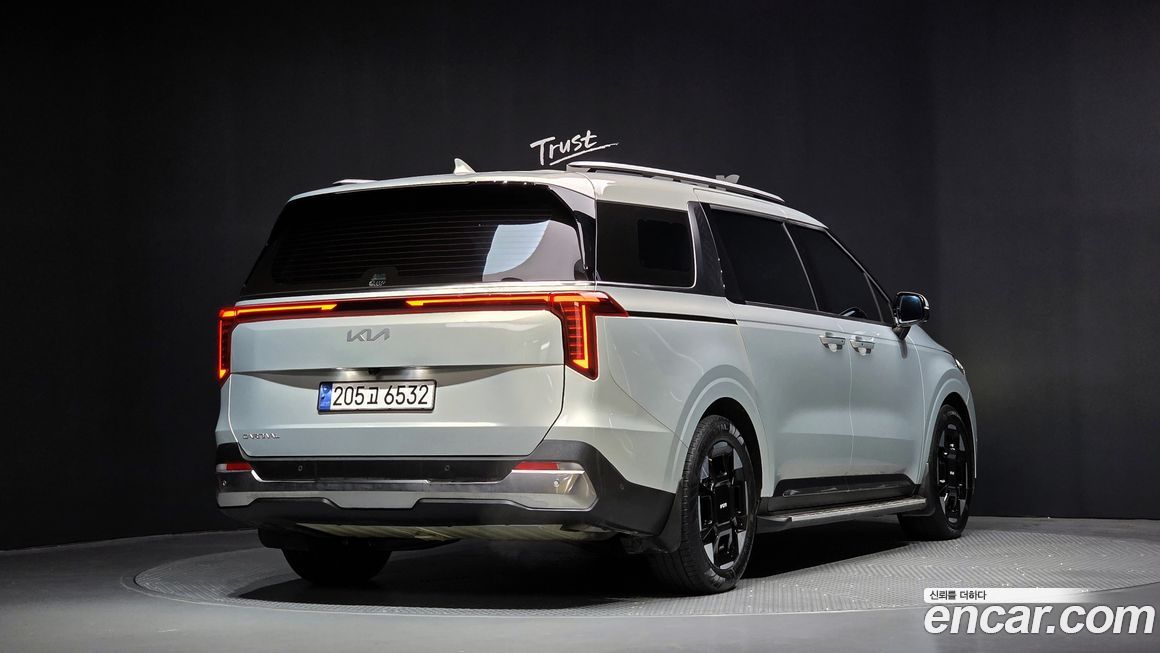 Kia Canival 2025