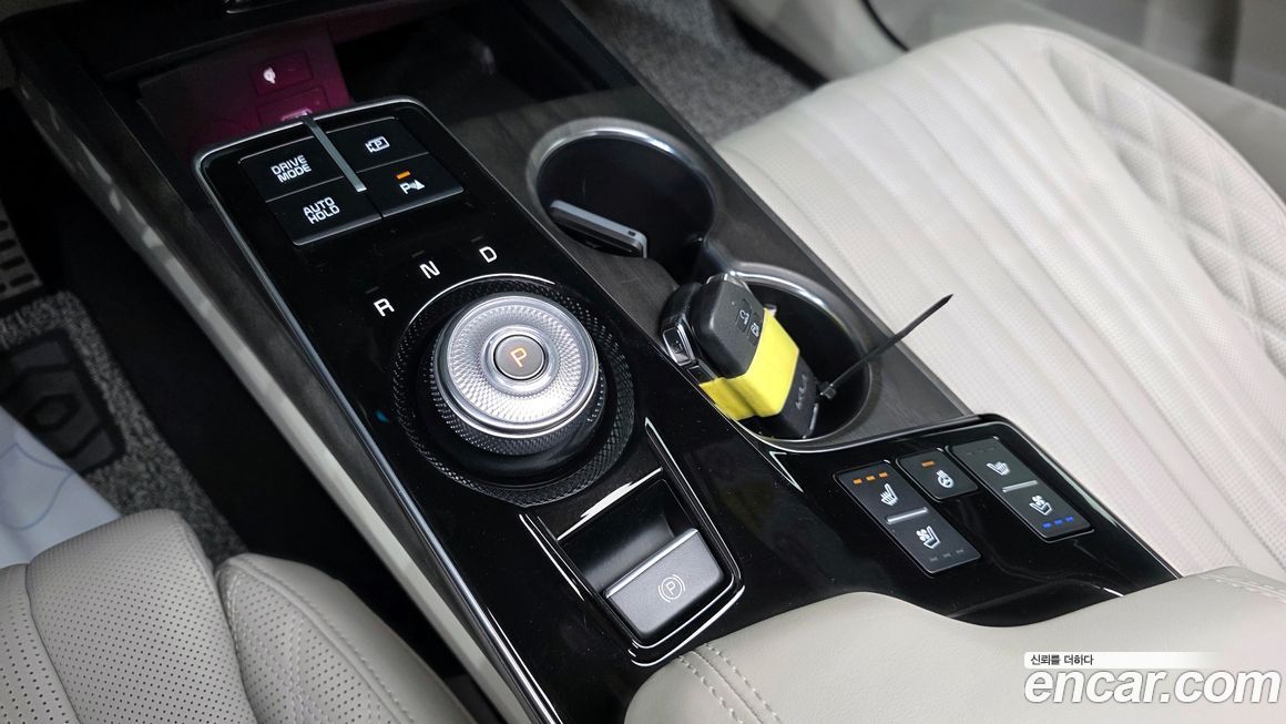 Kia K8 2023