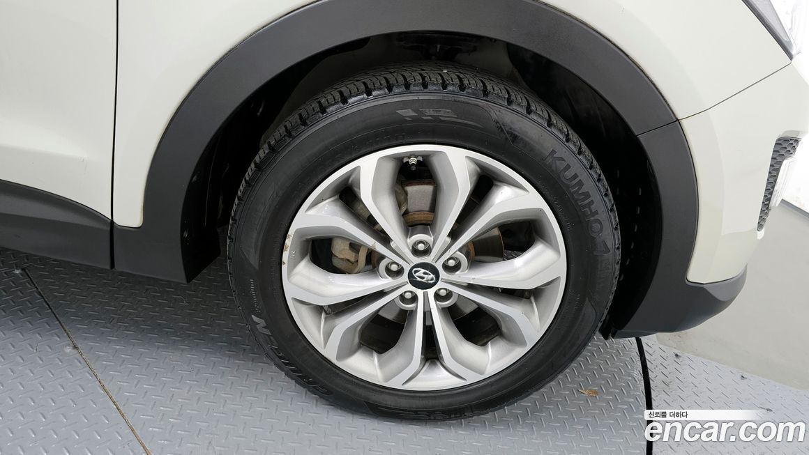 Hyundai Santafe 2015
