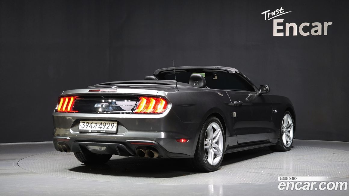 Ford Mustang 2020