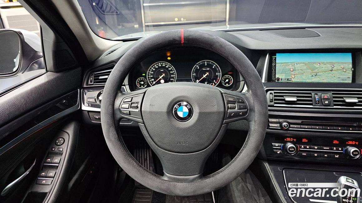 BMW 5-Series 2015