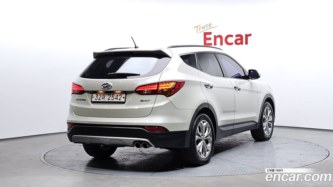 Hyundai Santafe 2015