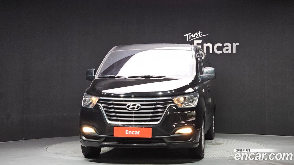 Hyundai Starex 2018