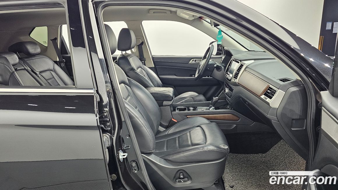 KG_Mobility_Ssangyong Rexton 2018